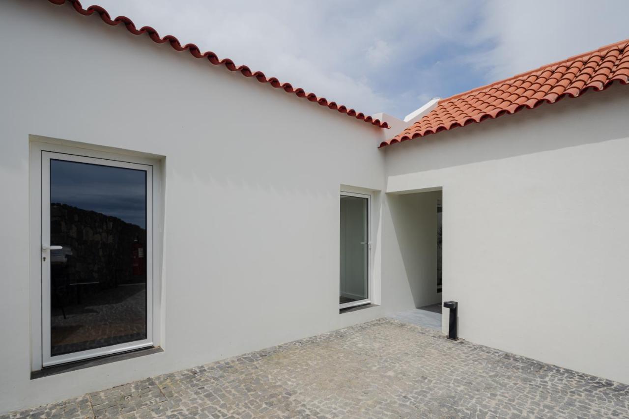 Entre Muros - Turismo Rural - Casa Com Jardim E Acesso Direto Ao Mar Ribeira Grande Exterior photo